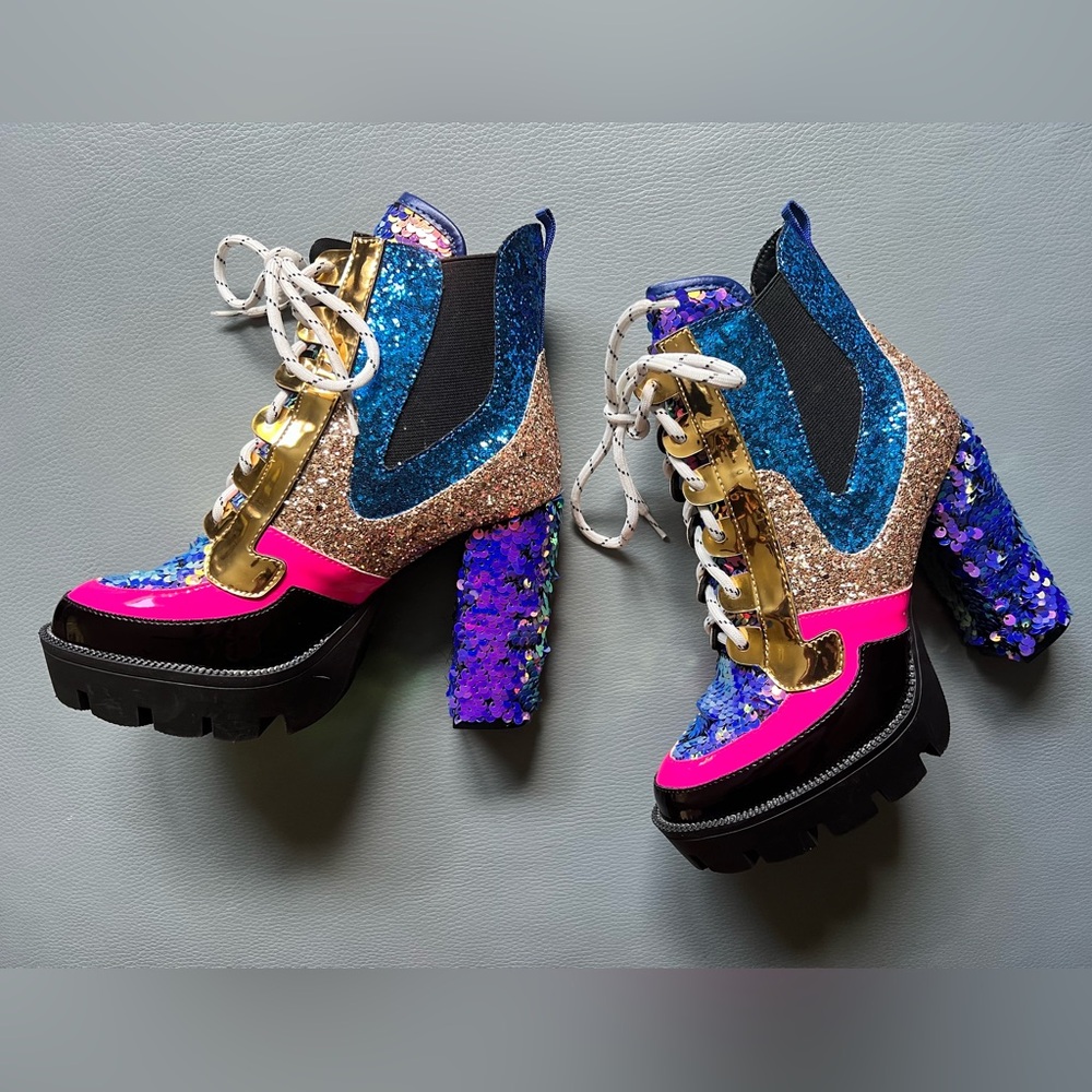 Cape Robbin Mermaid Glitter Boots Size 7